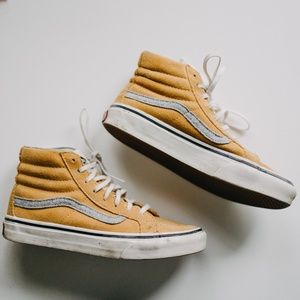 🌿Vans / Mustard Yellow Hightop Sneakers